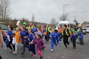 Bunscoil an Iúir ag Rith 3