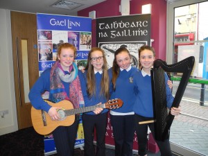 Leah, Alana, Hazel agus Mollaí